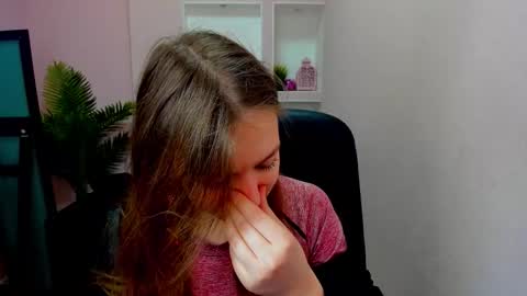 horror flying on the wings of the night.... online show from October 2025 08:20:01 PM