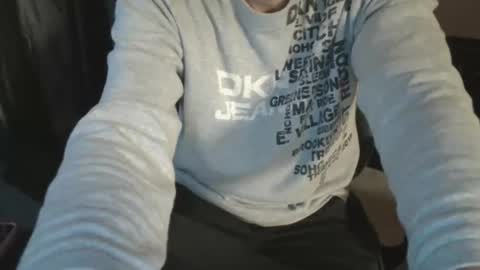 Snapshot of peruvianevil chatting on December 2024 05:09:02 AM Lalo x peruvianevil ig peruvianevil online show from December 2024 05:09:02 AM