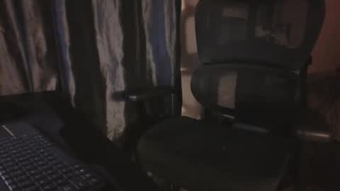 Lalo   x peruvianevil  ig peruvianevil  online show from February 2026 07:04:01 AM