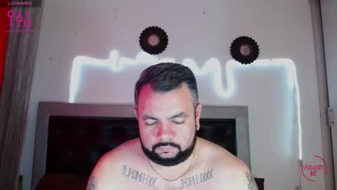 Carlos online show from October 2025 01:08:02 PM