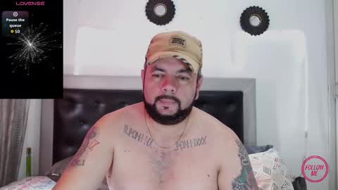 Carlos online show from October 2025 12:50:01 PM