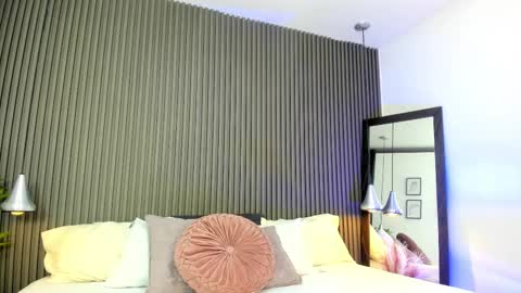 Lizza online show from October 2025 11:28:02 AM