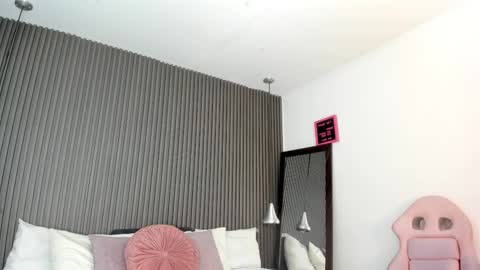 Lizza online show from March 2026 12:40:01 PM