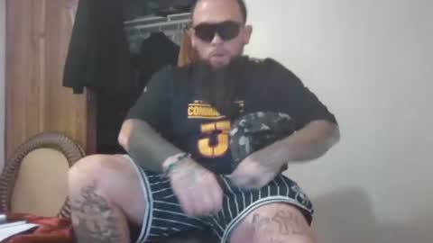 AKA perverted Step Daddy online show from April 2026 08:18:01 PM