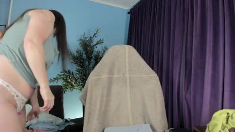 Kelly online show from March 2026 11:59:02 AM