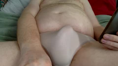 Snapshot of pete_crewe chatting on March 2025 10:00:02 AM pete_crewe online show from March 2025 10:00:02 AM