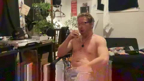 Pete Haze online show from November 2025 10:26:02 PM