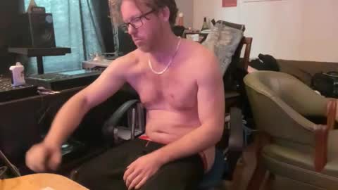 Snapshot of petehaze484617 chatting on April 2026 07:33:02 PM Pete Haze online show from April 2026 07:33:02 PM