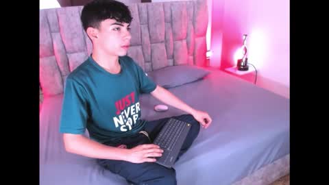 Peter online show from February 2026 06:00:02 PM