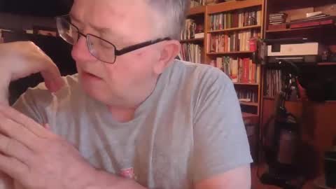 peterinohio57 online show from May 2026 11:30:02 AM