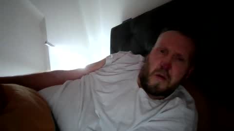 Snapshot of peterpeters443 chatting on February 2026 09:47:02 AM jelle online show from February 2026 09:47:02 AM