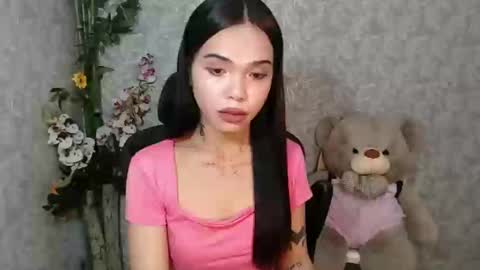 Snapshot of petite_angelx chatting on January 2025 01:10:01 AM angel online show from January 2025 01:10:01 AM