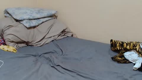 petite_bunni online show from June 2026 12:26:02 PM