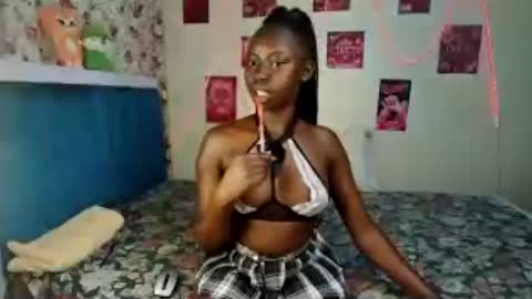 Snapshot of petite_charm chatting on July 2026 01:29:02 PM Charm online show from July 2026 01:29:02 PM