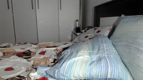 petite_danielle online show from July 2026 10:24:02 PM