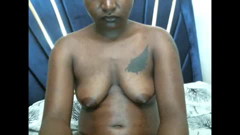 Snapshot of petite_shan chatting on December 2025 08:29:02 AM petite_shan online show from December 2025 08:29:02 AM