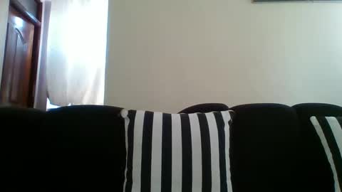 Snapshot of petite_shan chatting on January 2026 04:38:02 AM petite_shan online show from January 2026 04:38:02 AM