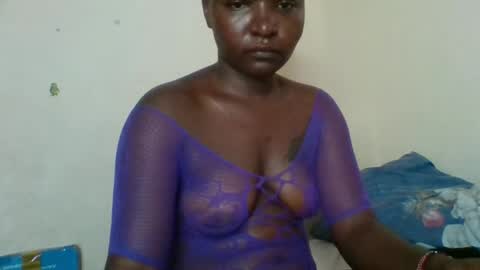 Snapshot of petite_shan chatting on February 2026 04:21:01 AM petite_shan online show from February 2026 04:21:01 AM