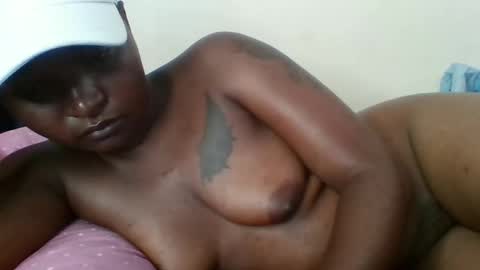 Snapshot of petite_shan chatting on February 2026 07:34:01 AM petite_shan online show from February 2026 07:34:01 AM