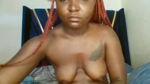 Snapshot of petite_shan chatting on March 2026 05:57:02 AM petite_shan online show from March 2026 05:57:02 AM