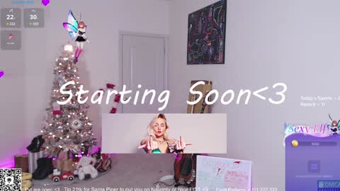 Snapshot of petitebrat chatting on December 2024 07:31:02 PM PiperAvery online show from December 2024 07:31:02 PM