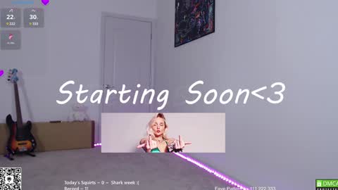 Snapshot of petitebrat chatting on December 2024 09:17:02 PM PiperAvery online show from December 2024 09:17:02 PM