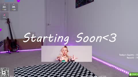 Snapshot of petitebrat chatting on January 2025 12:27:02 AM PiperAvery online show from January 2025 12:27:02 AM