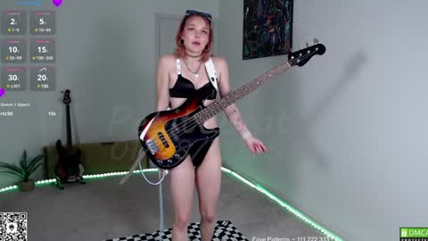 Snapshot of petitebrat chatting on January 2025 11:28:01 PM PiperAvery online show from January 2025 11:28:01 PM