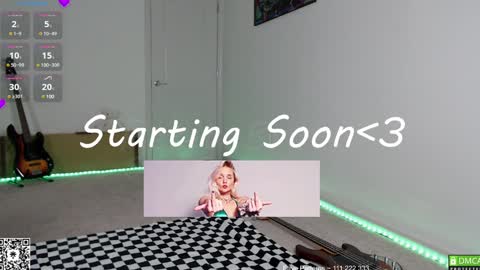 Snapshot of petitebrat chatting on January 2025 07:32:02 PM PiperAvery online show from January 2025 07:32:02 PM