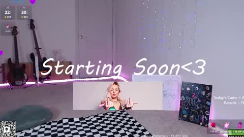 Snapshot of petitebrat chatting on February 2025 02:26:01 AM PiperAvery online show from February 2025 02:26:01 AM