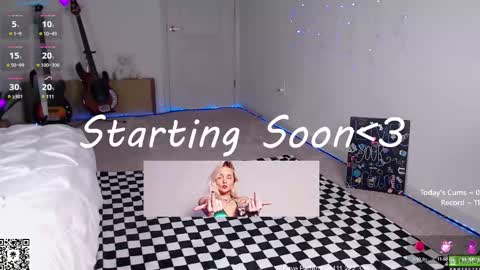 Snapshot of petitebrat chatting on March 2025 08:00:02 PM PiperAvery online show from March 2025 08:00:02 PM