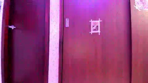 Snapshot of petitee_lunna chatting on October 2025 11:05:01 PM Lunna online show from October 2025 11:05:01 PM