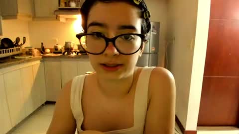 Lunna online show from June 2026 01:36:02 AM