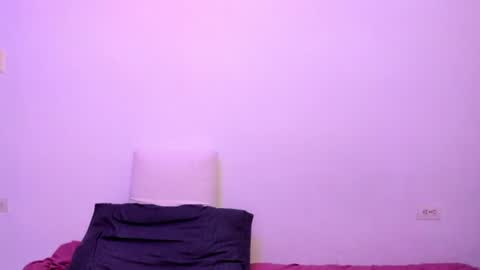 Lunna online show from July 2026 01:56:01 AM