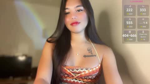 Snapshot of petitegirlx69 chatting on January 2025 09:25:01 PM miss lisa online show from January 2025 09:25:01 PM