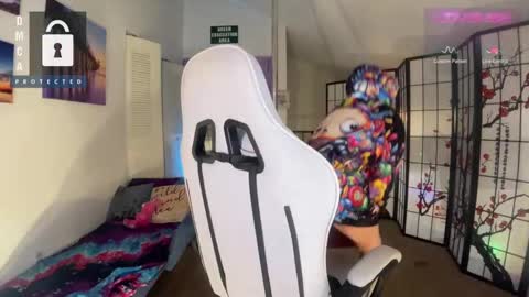 Snapshot of petitejewel chatting on March 2025 01:39:01 PM Jules online show from March 2025 01:39:01 PM