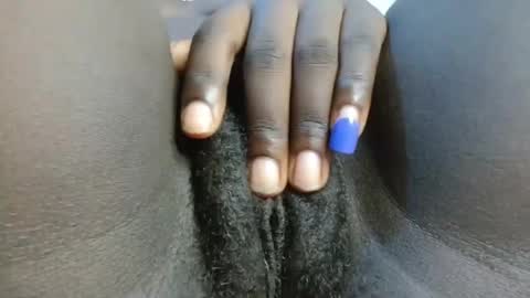 petiteme1 online show from January 2025 05:20:01 PM