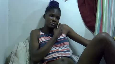 petiteslim2 online show from April 2026 05:18:01 PM