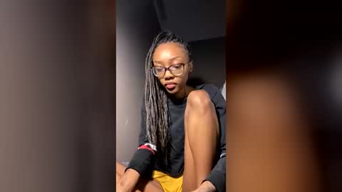 petitetingz online show from July 2026 06:29:01 AM
