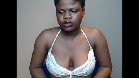 Snapshot of petitexebony1 chatting on July 2026 12:57:02 AM Call Me KiKi online show from July 2026 12:57:02 AM