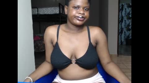 Snapshot of petitexebony1 chatting on July 2026 10:01:02 PM Call Me KiKi online show from July 2026 10:01:02 PM
