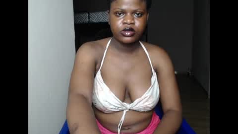 Snapshot of petitexebony1 chatting on July 2026 07:27:02 PM Call Me KiKi online show from July 2026 07:27:02 PM