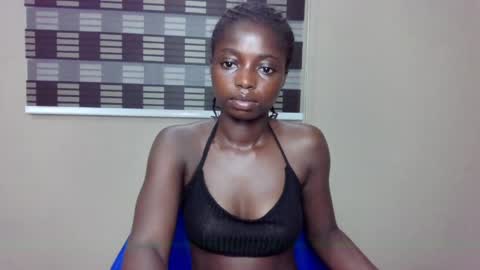 petitexxebony online show from May 2026 01:56:01 AM