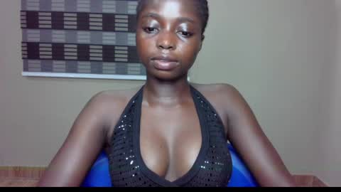 petitexxebony online show from June 2026 07:50:01 PM