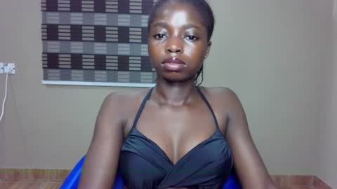 petitexxebony online show from July 2026 07:30:01 PM
