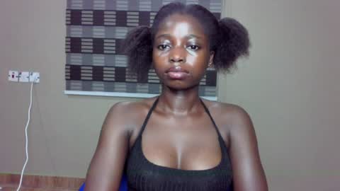 petitexxebony online show from July 2026 07:19:01 PM