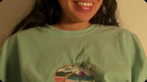 Snapshot of petitgirl_ chatting on September 2025 12:11:02 AM J A S S online show from September 2025 12:11:02 AM