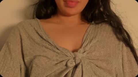 Snapshot of petitgirl_ chatting on September 2025 09:05:01 PM J A S S online show from September 2025 09:05:01 PM