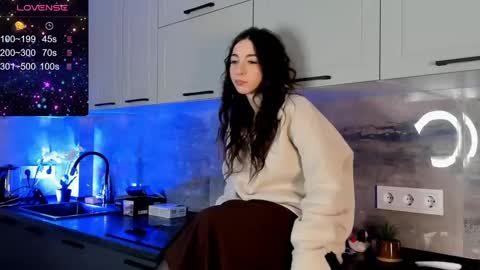 Snapshot of petracilley chatting on January 2025 03:02:01 PM Emma online show from January 2025 03:02:01 PM