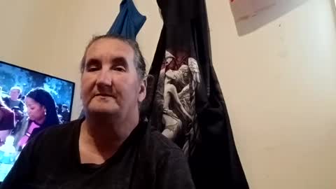 petraszkot online show from July 2026 05:19:02 PM